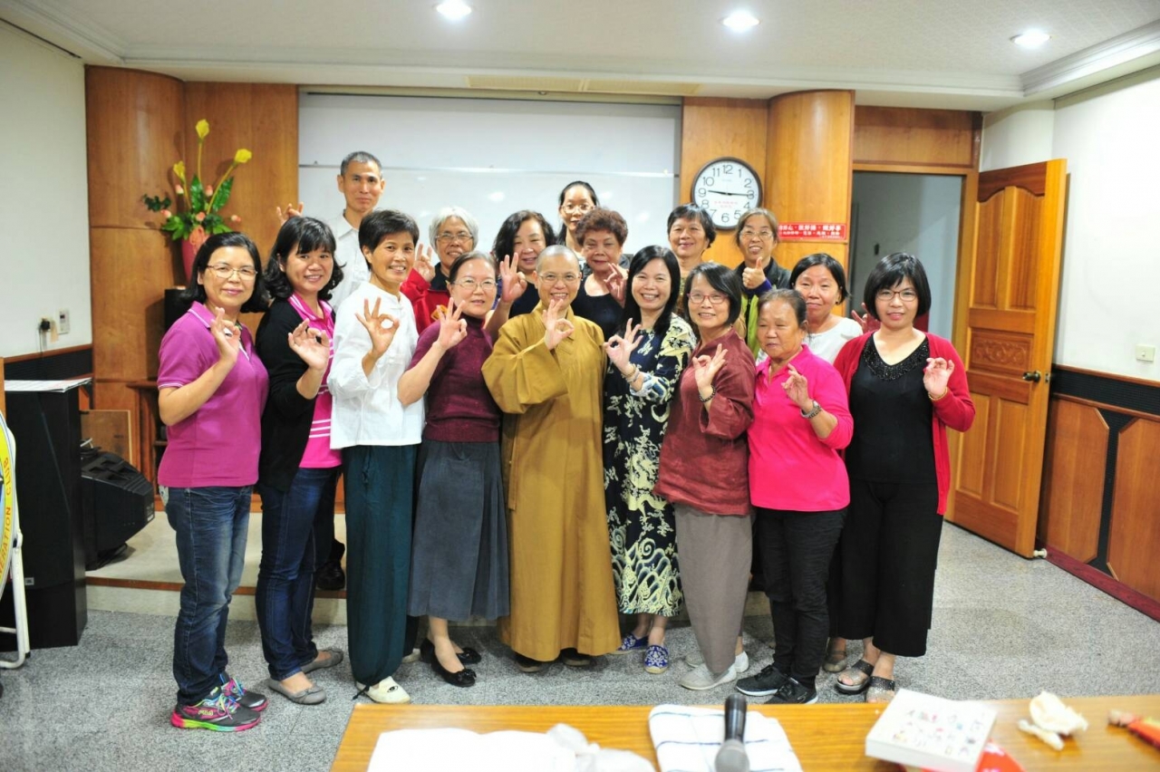 EEF5700C-D062-46EF-9A6F-04915BED026A