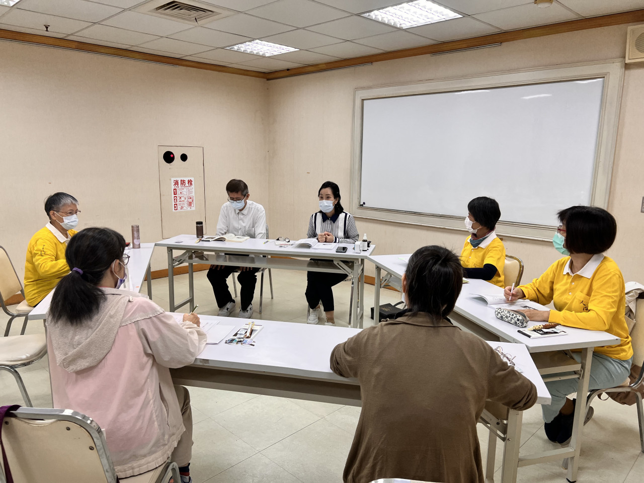 1BF8D1A4-892F-4A2D-A1C5-908F036E7796