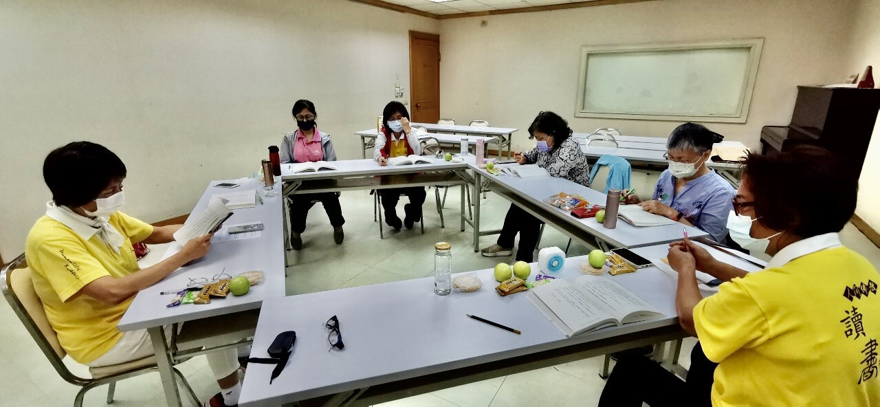 7C0661F2-08C6-4E81-8650-FA4535A5C50F