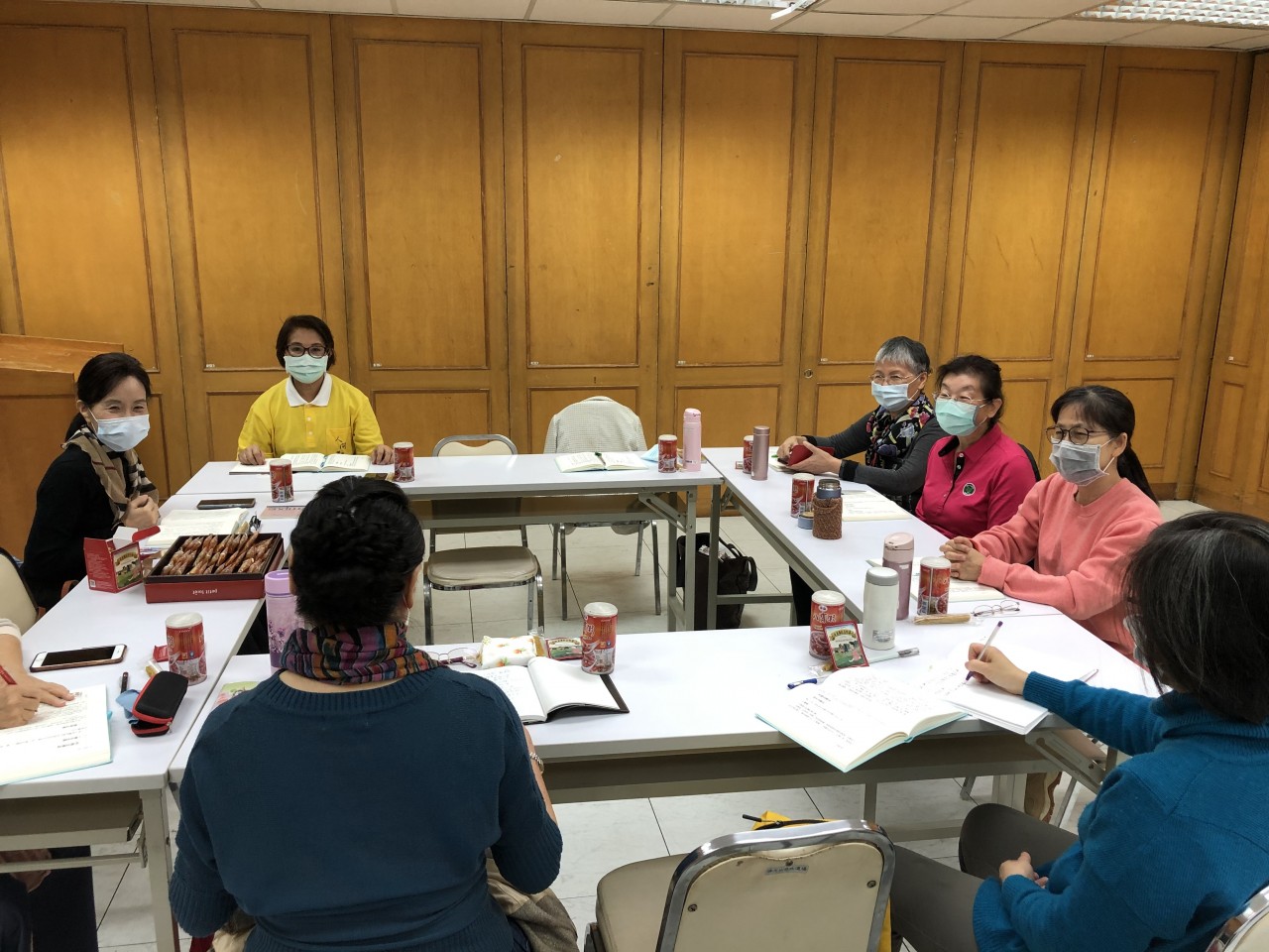 D861B9A3-E46C-479D-B4CC-1719D90A4ACA