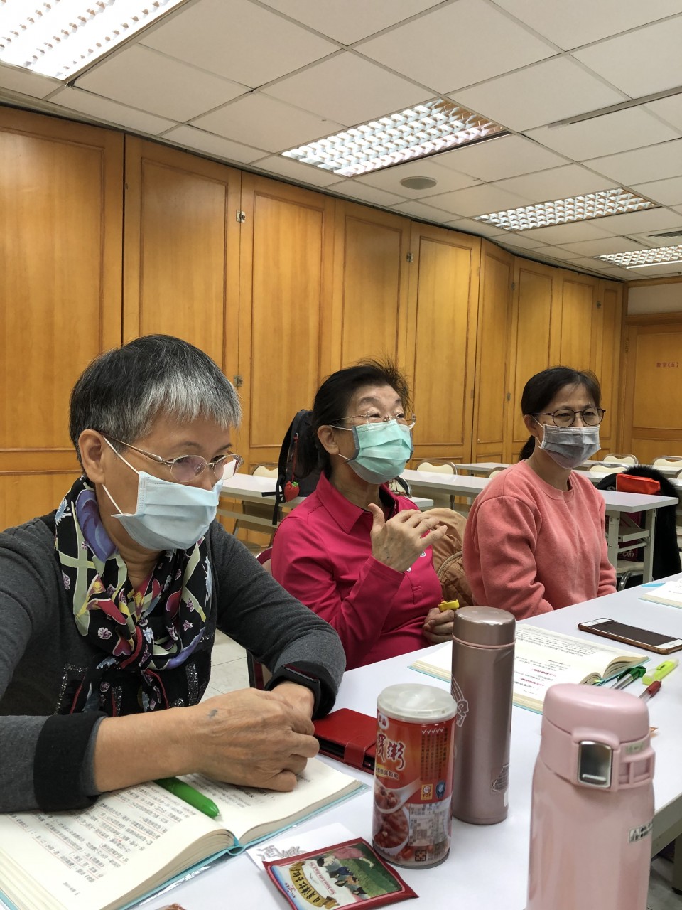 33B70C9C-0A50-47A5-A817-9F752AF5E6C7