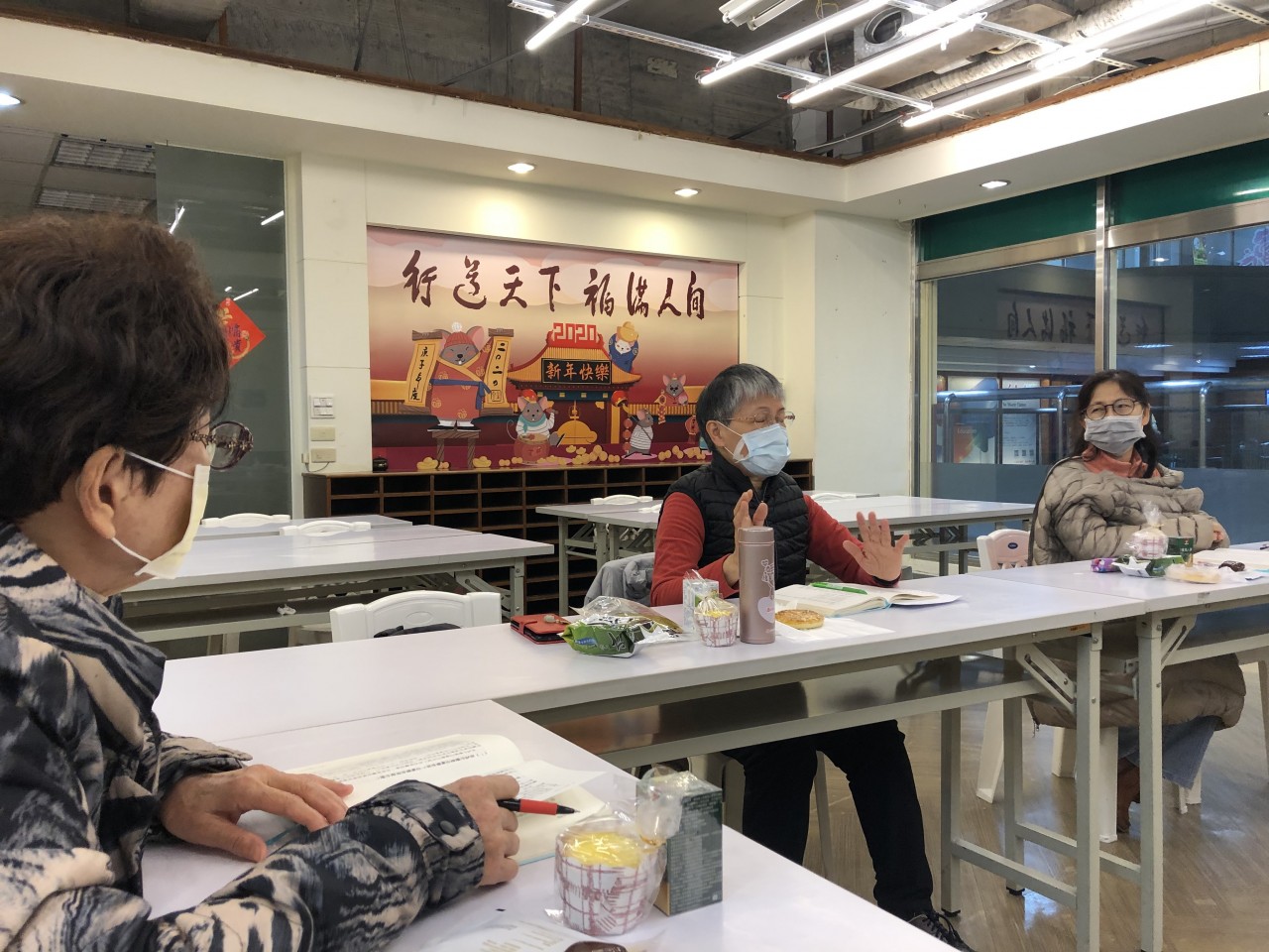 D69F8F0D-ADCB-4321-9652-9395879FE4CD