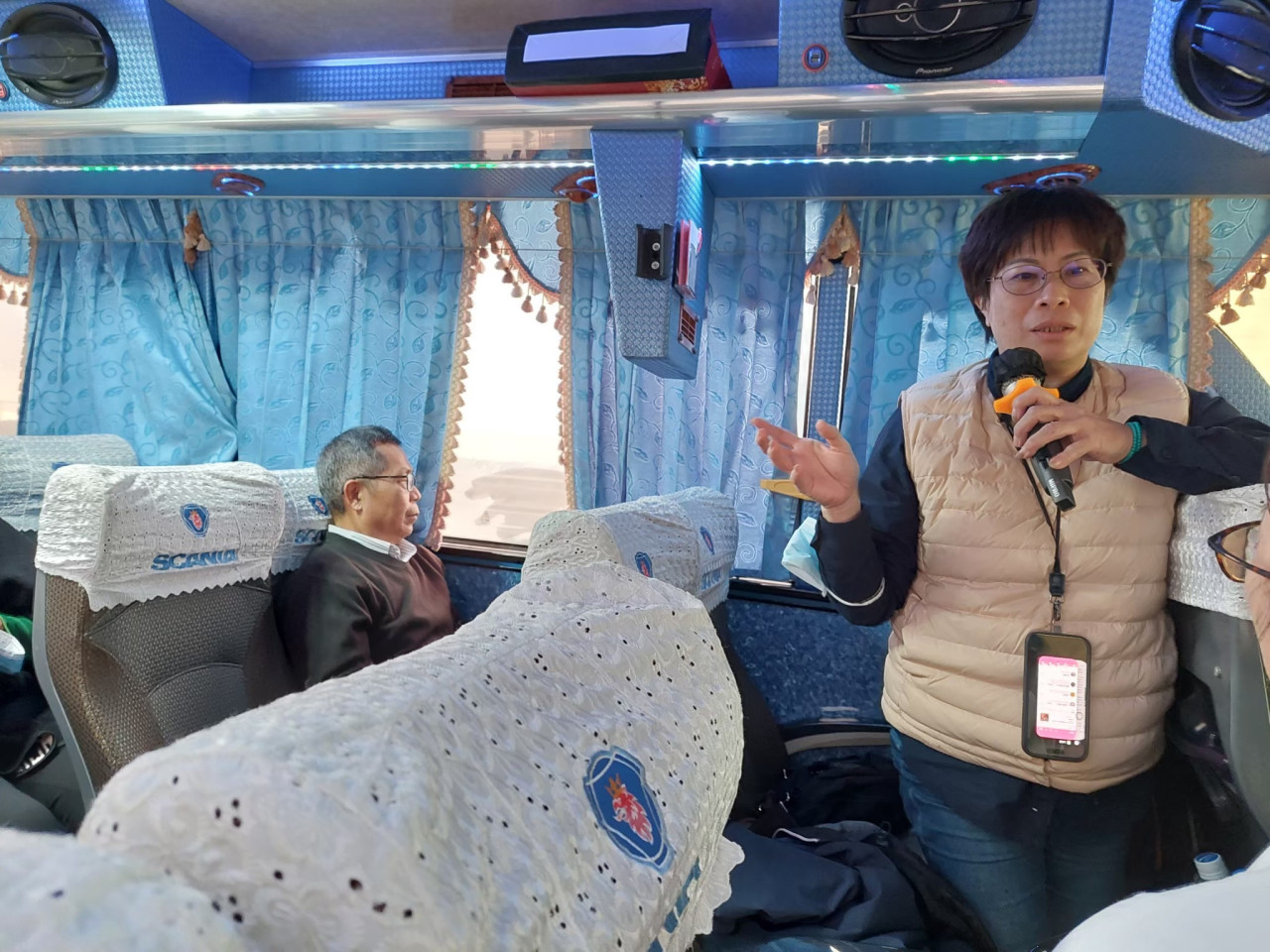 LINE_ALBUM_20231222-24遊覽車讀書會.神明聯誼.跳躍歡樂篇_240526_3