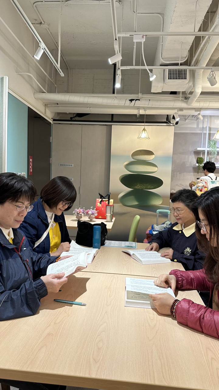 6B5939D7-EBED-4A82-AF14-6B28F52C69C8