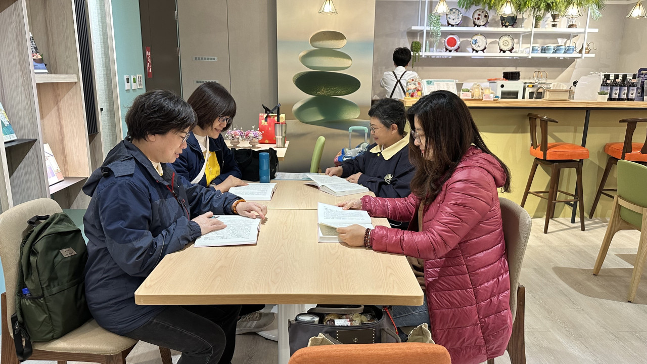 F2B22198-03CA-45F5-B01E-B71A449F3920