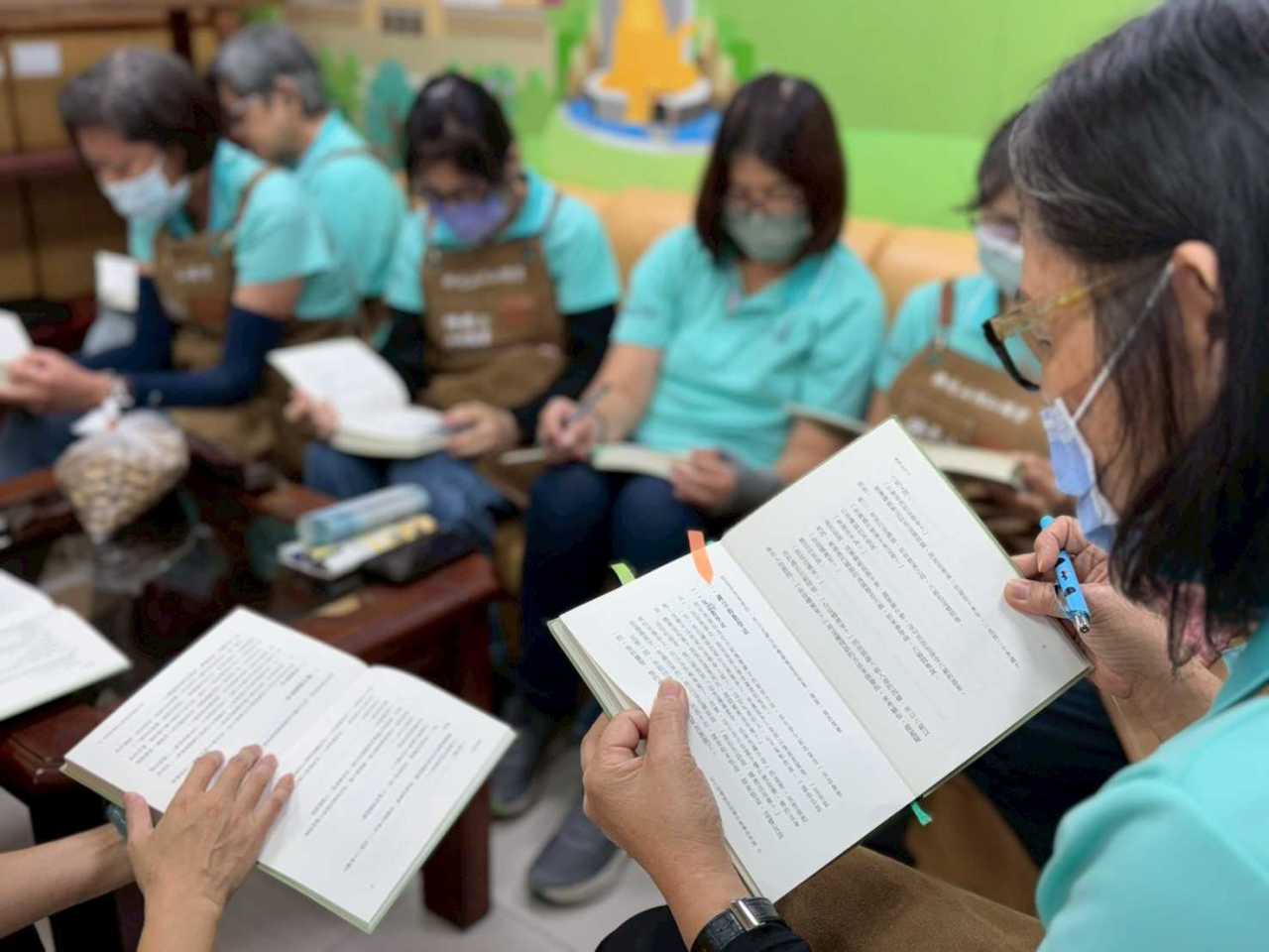 LINE_ALBUM_2025.11.22寺務處_251210_6